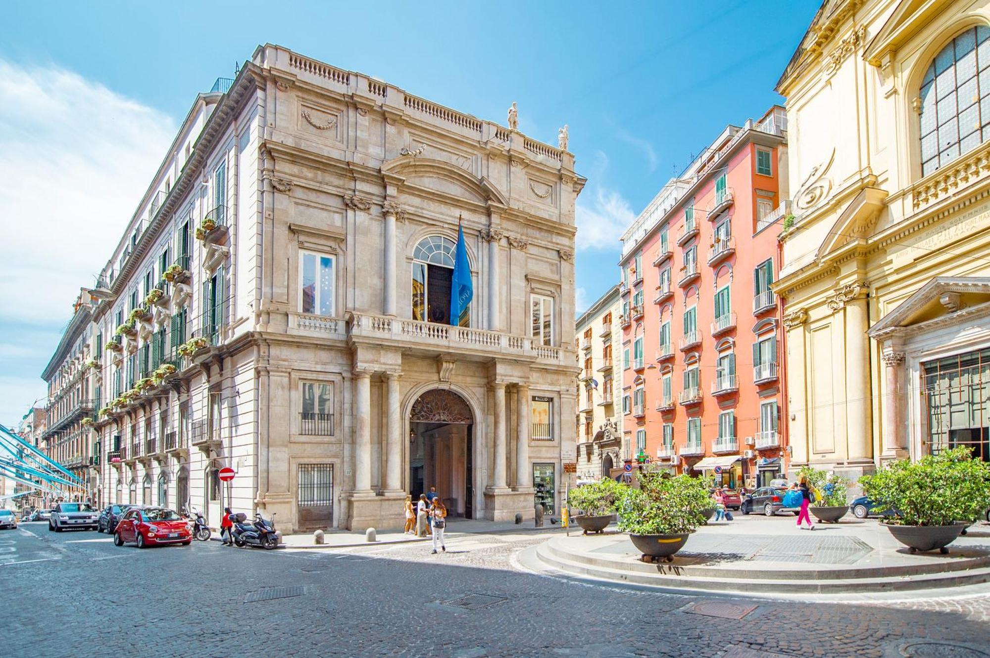 Hotel Palazzo Doria Napoli Exterior foto